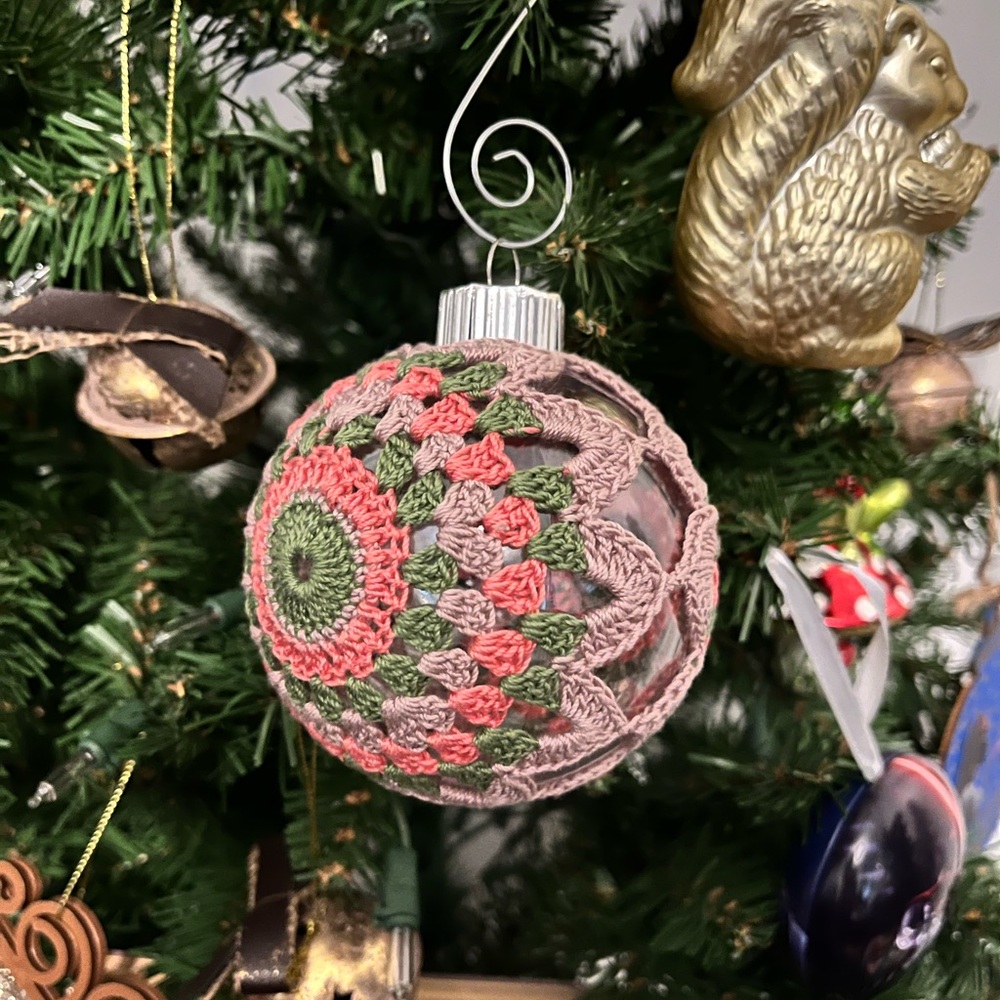 Modern crochet Christmas ornament